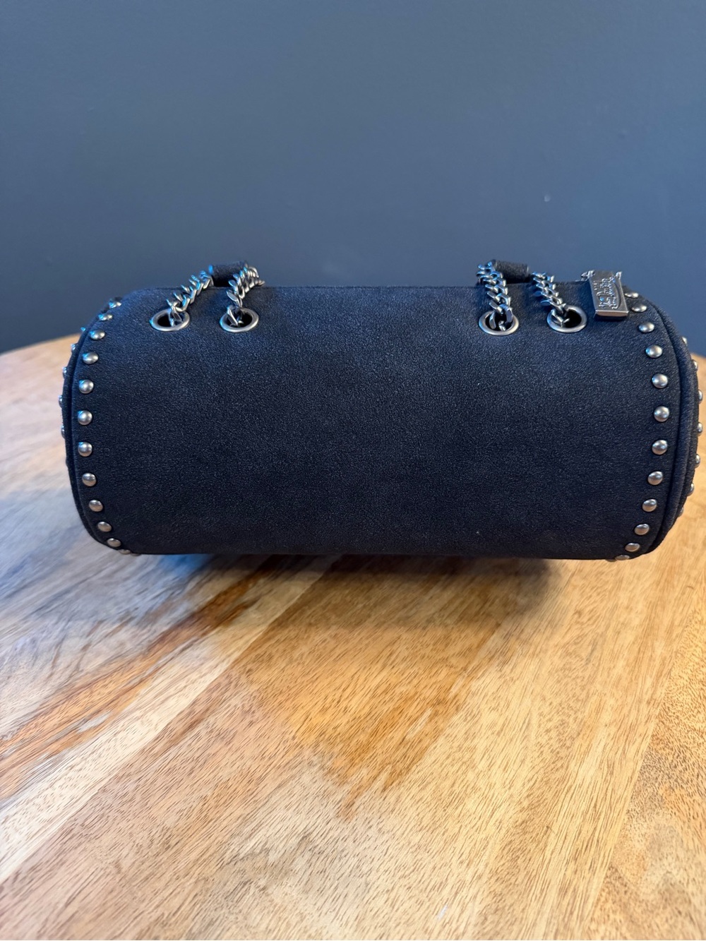 Von Dutch Black Studded Barrel Bag with Chain Straps - Picture 4 of 9